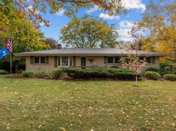 W7085 Hillside DRIVE, Adell, WI 53001