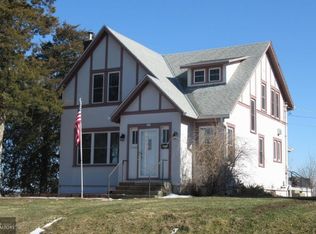 327 N 2nd St, Keokuk, IA