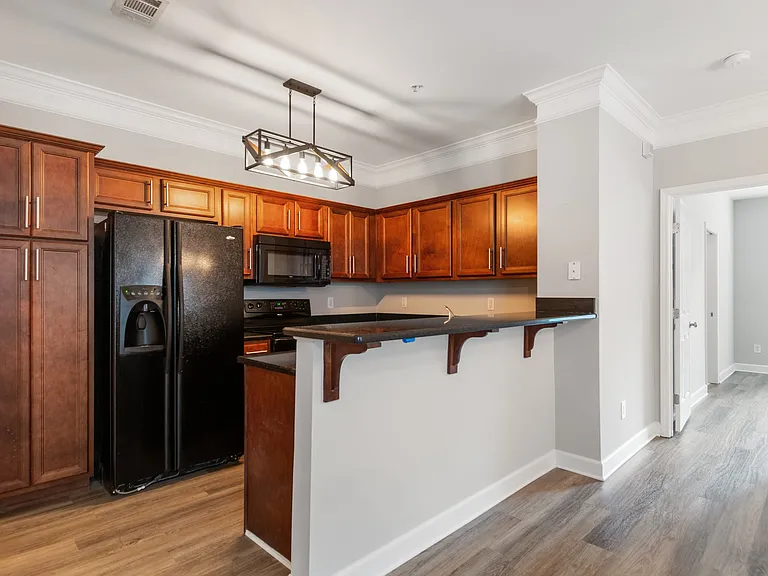 2310 Elliott Ave #109 — Photo 5