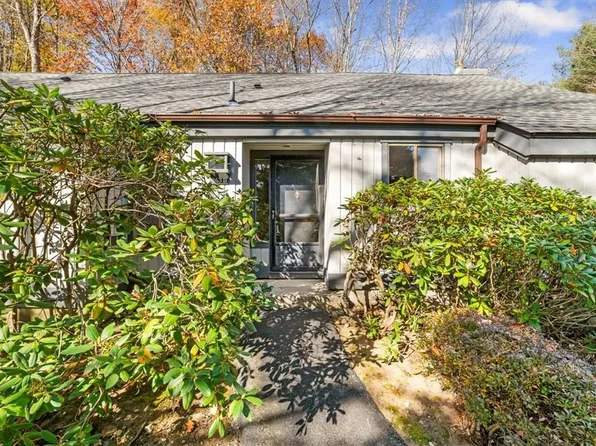263 Heritage Hills #B, Somers, NY 10589