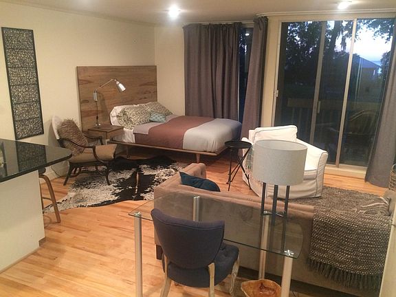 Carefully planned zoning of "rooms" creates an amazingly spa