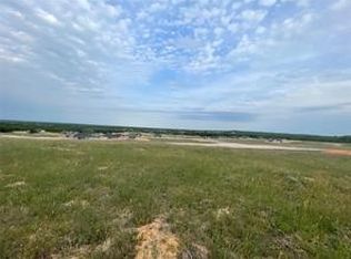 8 N Old Agnes Rd, Springtown, TX 76082