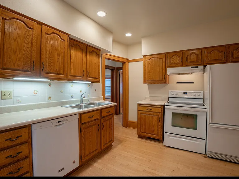 2576 N Murray Ave #2576 — Photo 8