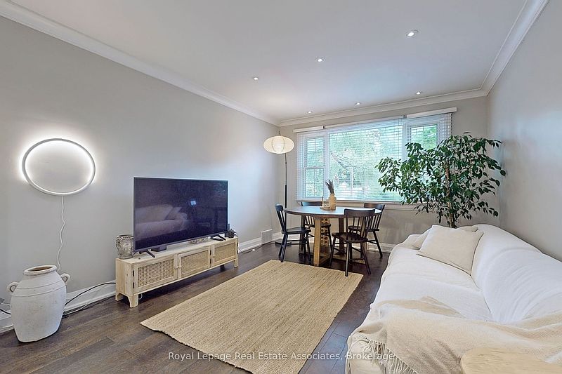 Burlington House for rent - 3 Bedrooms — photo 13