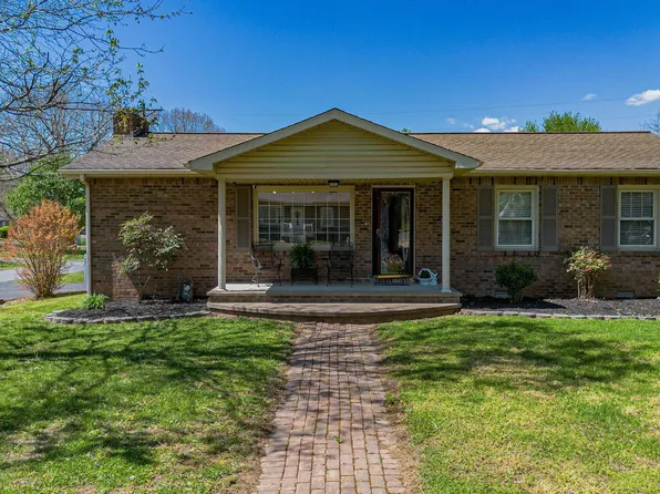 635 E 6th Ave, Calvert City, KY 42029