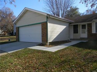 1625 Fairwood Forest Dr, Saint Peters, MO 63376