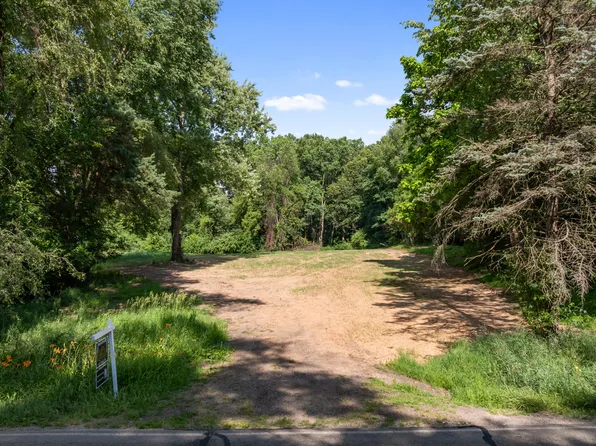 5105 Springbrook Rd, Jackson, MI 49201
