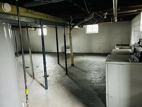 219 Stanton St — Photo 3