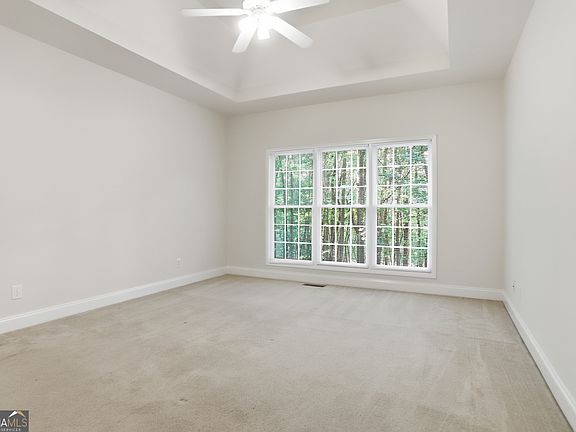 4th image of 940 Cider Ridge Ct
