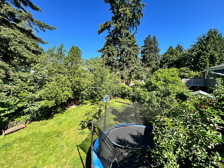 11435 110th Ave NE — Photo 31