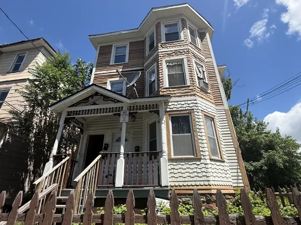 56-58 Judson St, Hartford, CT 06120