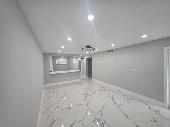 2682 S GARDEN Drive S #107, Lake Worth, FL 33461