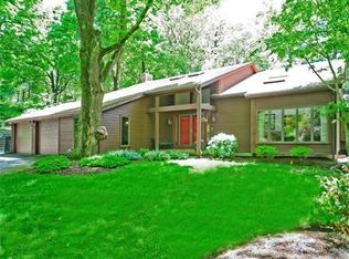 60 Clifford Rd, Plymouth, MA 02360