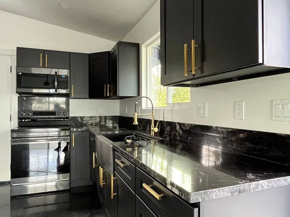 16-2057 Aloha Dr, Kurtistown, HI 96760