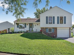 981 Longstreet Dr, Bartlett, IL 60103