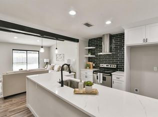 6616 McCart Ave, Fort Worth, TX 76133