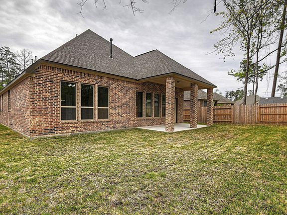 2617 Blooming Field Cameron Backyard