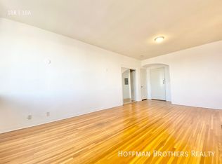706 N Curson Ave #1, Los Angeles, CA 90046