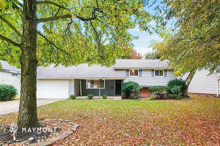 4 bed, 2.5 bath, 1174 sqft, $1,545 — Photo 2