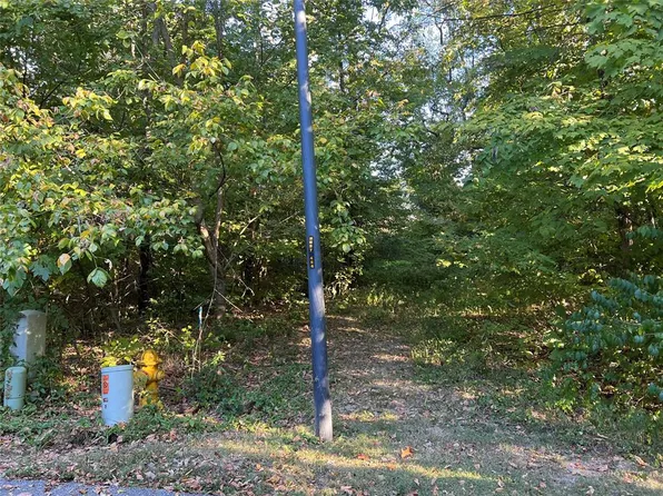 LOT Thirteen Woodfield Ct, North Vernon, IN 47265
