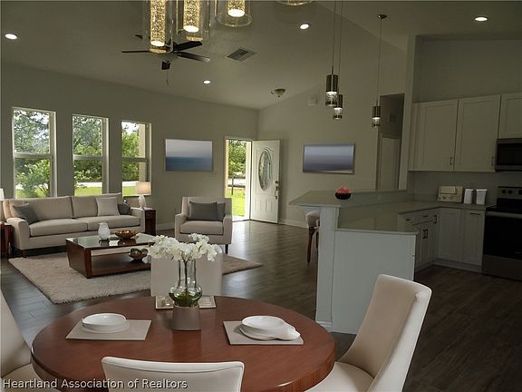 2nd image of 477 Lake Helen Dr