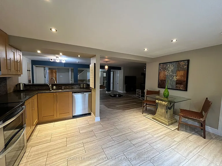 5571 Spangler Dr — Photo 38