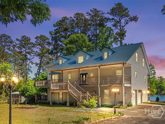 4th image of 725 Blue Gill Road