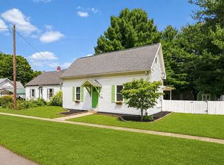 812 Steammill St, New Harmony, IN 47631