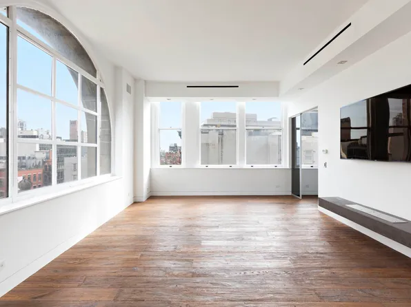 172 Crosby Street 4C image 2 of 9