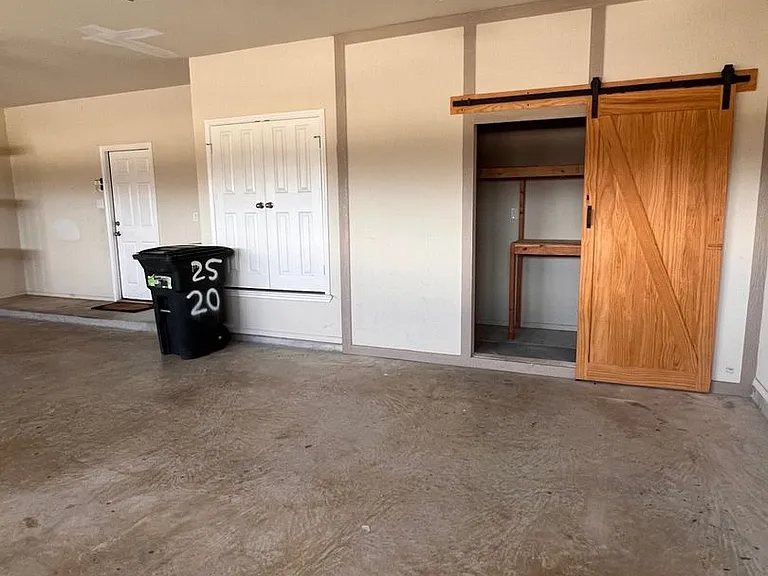 2520 Dante Ct — Photo 33