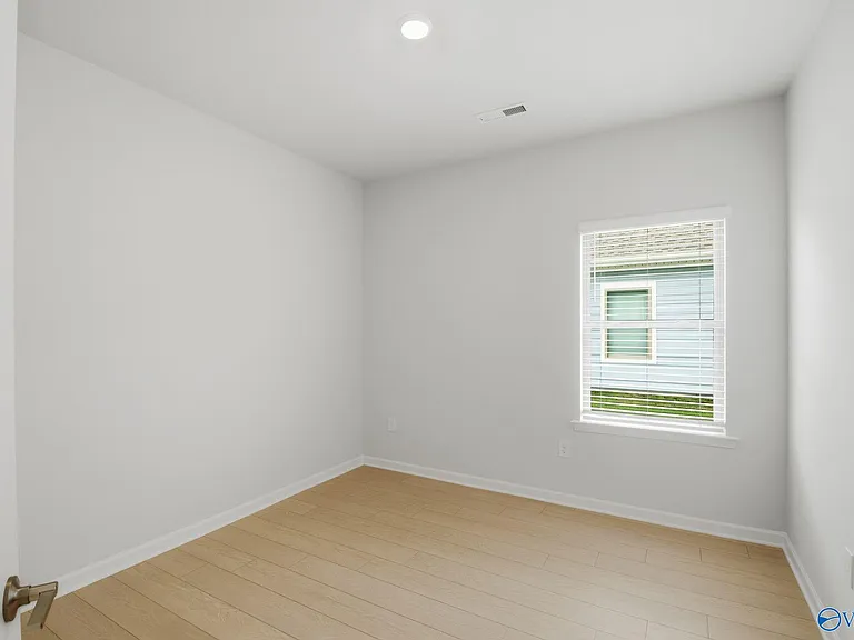 304 Allene Way — Photo 23