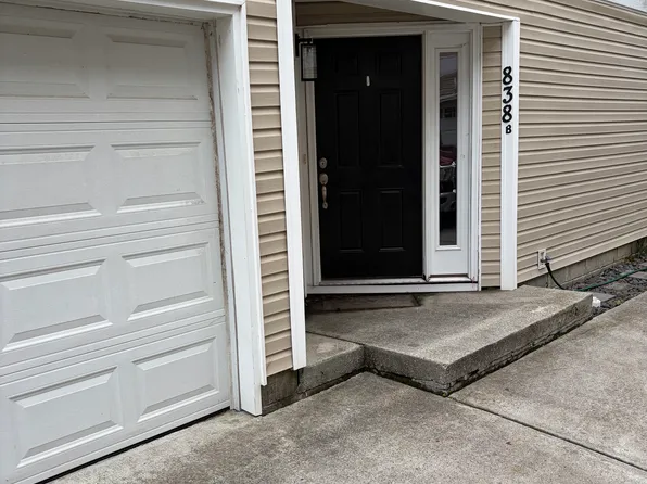 838 23rd St #B, Virginia Beach, VA 23451