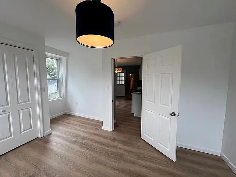 9 Turner Ave #2 — Photo 9