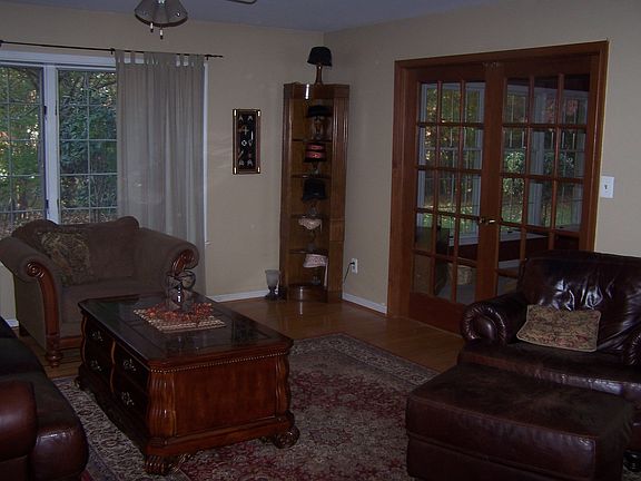 Living area into office