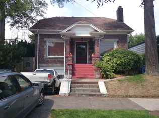 1425 Warren Ave N, Seattle, WA 98107