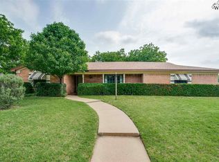 2503 N Leighton Cir, Wichita Falls, TX 76309