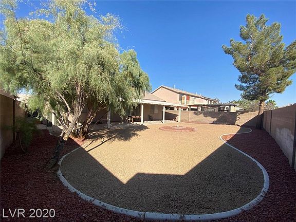 3rd image of 1013 Stoneypeak Ave