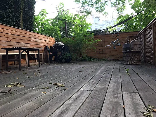 Rented by Brooklyn Group | media 6