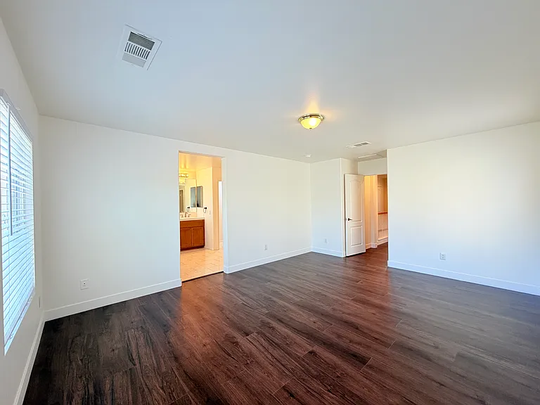 28330 Linda Vista St — Photo 21