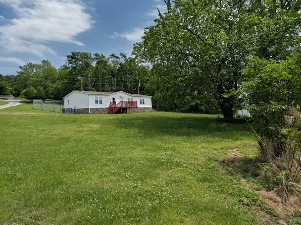 11 Brittany Ln, Gordonsville, TN 38563