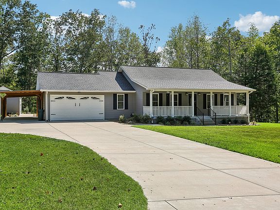 2nd image of 1021 Serenity Cir