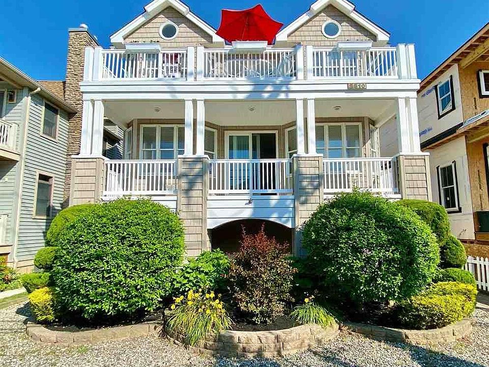 1st image of 2810 Central Ave #2