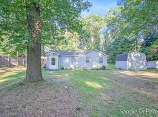 1267 Chatterson Rd, Muskegon, MI 49442