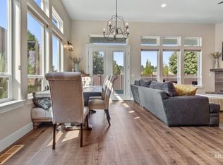 9686 Arnold, Garden City, ID 83714