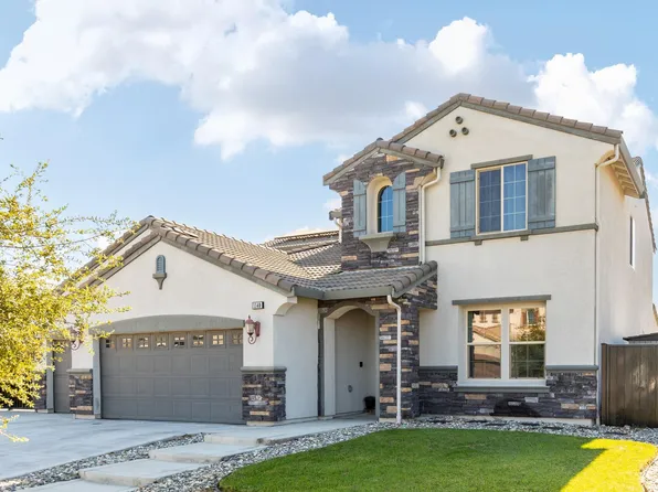 1140 Ridge Creek Estates Way, Dinuba, CA 93618