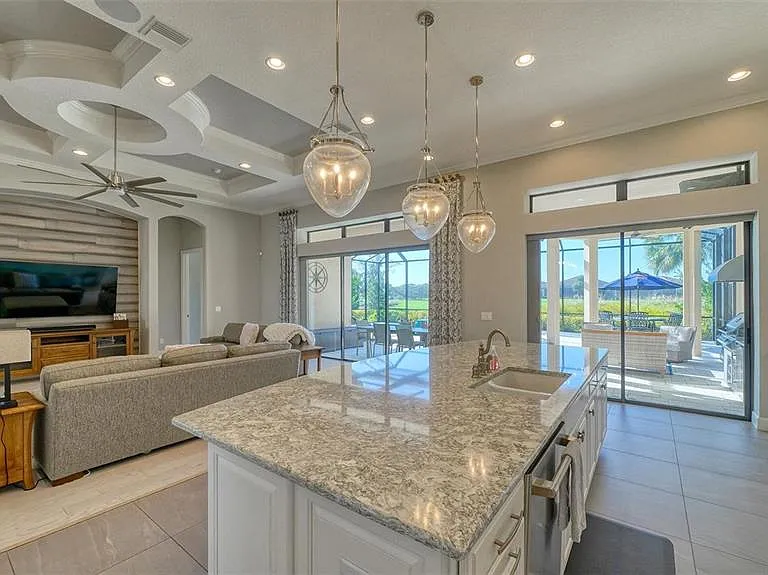 4714 Cabreo Ct — Photo 16
