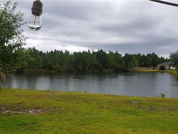 4th image of 207 Victorian Lake Dr