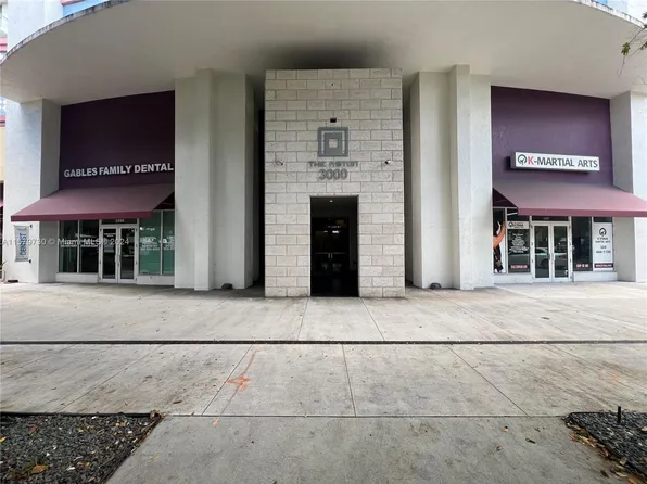 3000 Coral Way APT 703, Miami, FL 33145