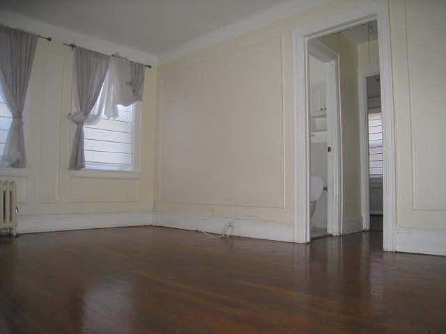 2nd image of 3405 33rd St #4B