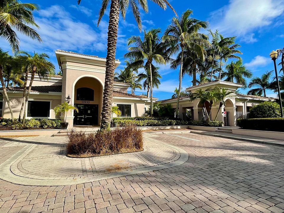 1st image of 2727 Anzio Court #108